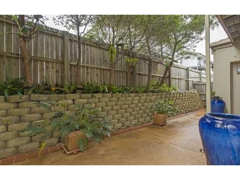 10/141 Cotlew Street, Ashmore QLD 4214