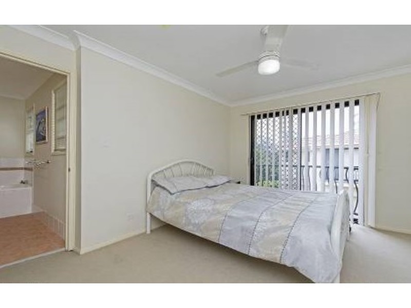 10/141 Cotlew Street, Ashmore QLD 4214