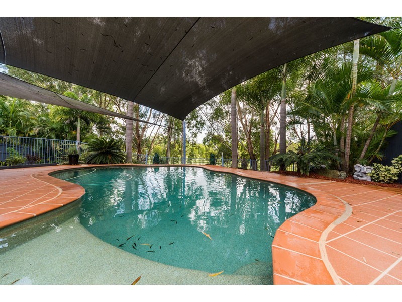 48 Peter Senior Court, Parkwood QLD 4214