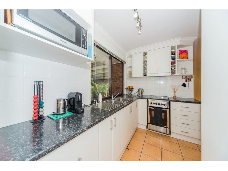 15/16 Telopea Street, Labrador QLD 4215