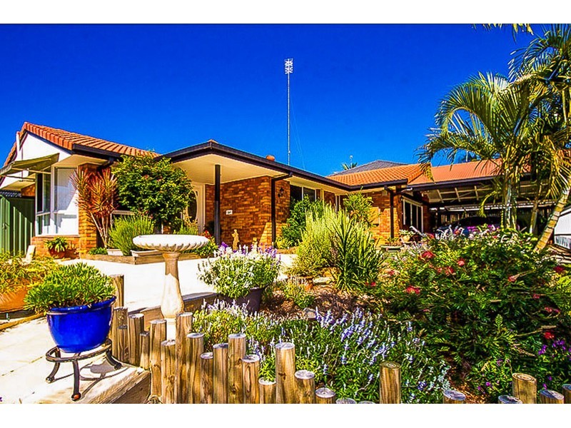 2 Rebbecchi Court, Parkwood QLD 4214