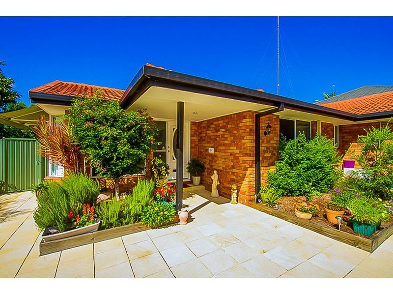 2 Rebbecchi Court, Parkwood QLD 4214