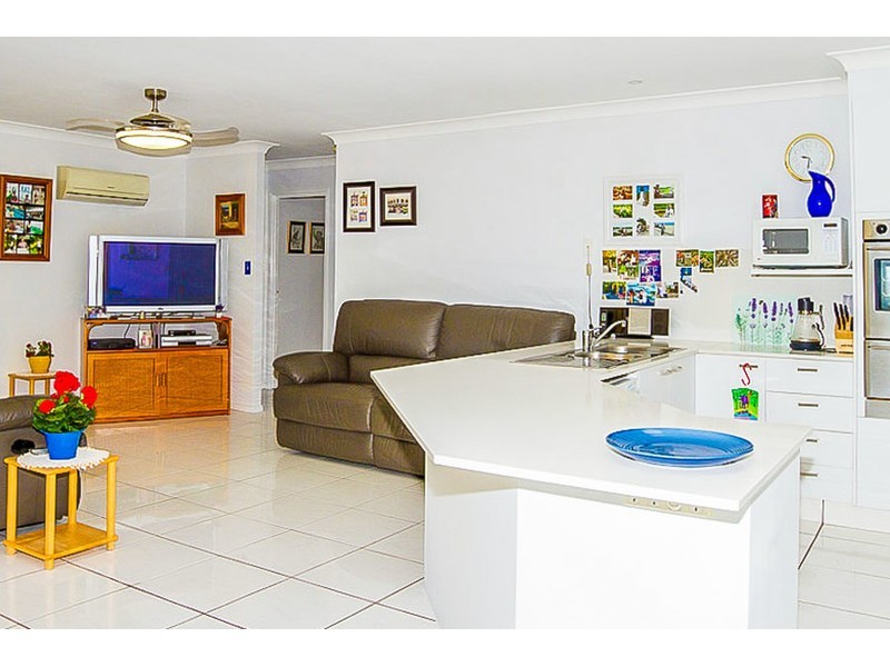 2 Rebbecchi Court, Parkwood QLD 4214