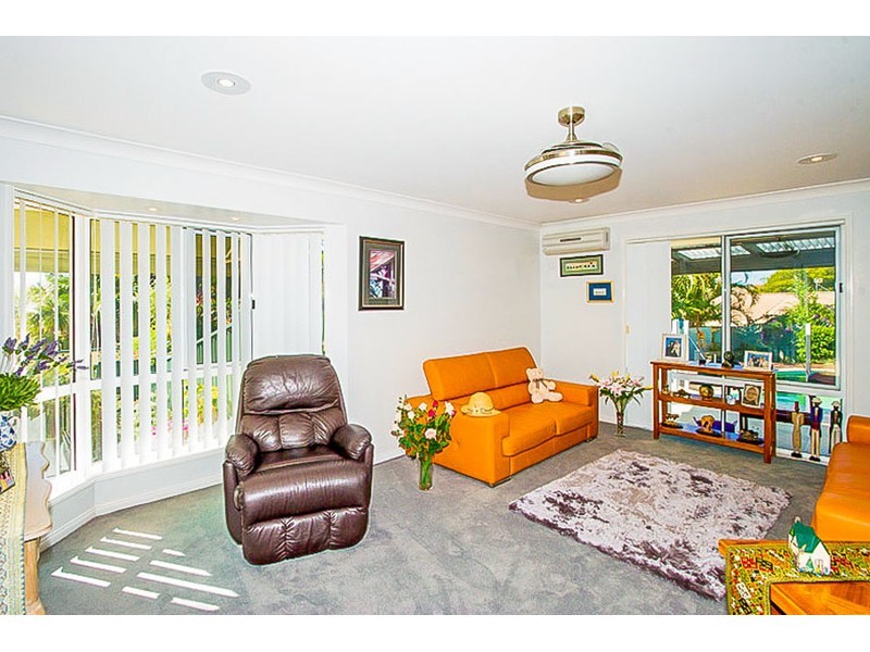 2 Rebbecchi Court, Parkwood QLD 4214