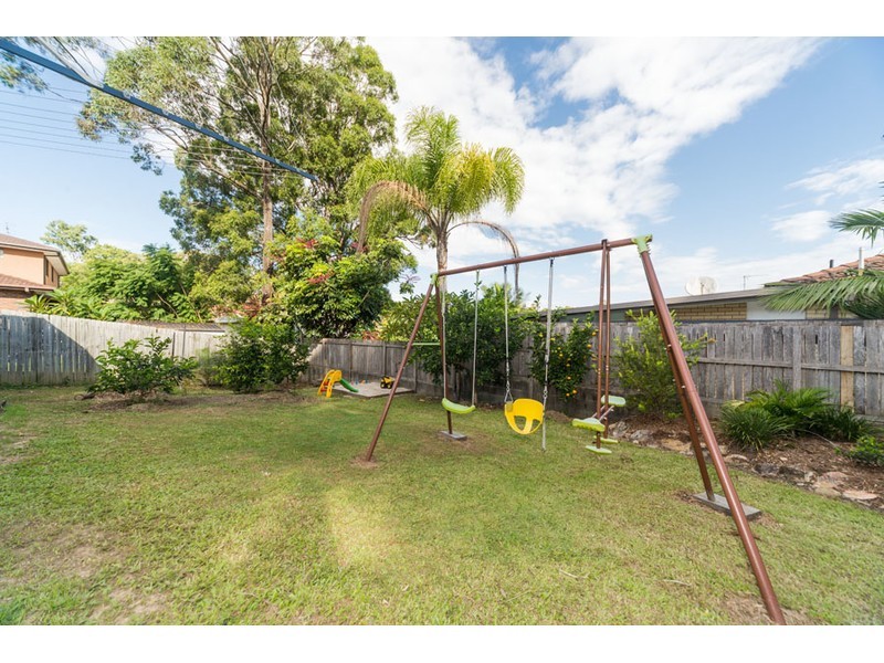 25 Sturt Street, Molendinar QLD 4214