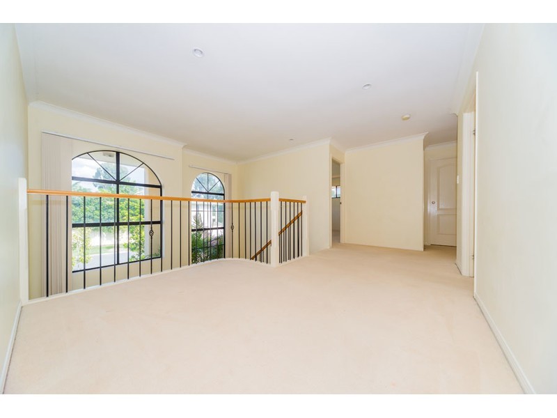 50 Tanzen Drive, Arundel QLD 4214