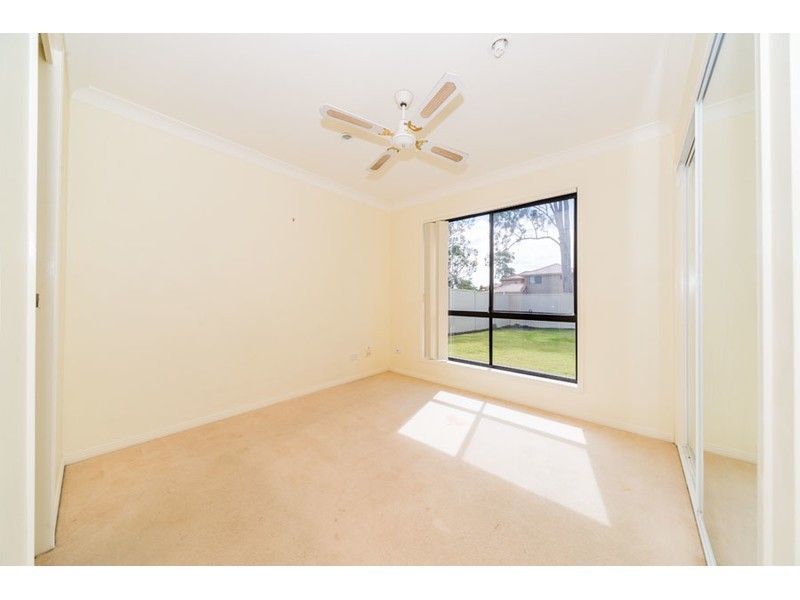 50 Tanzen Drive, Arundel QLD 4214