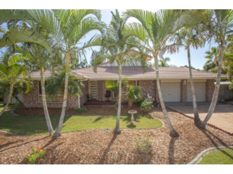 2 Greg Norman Crescent, Parkwood QLD 4214