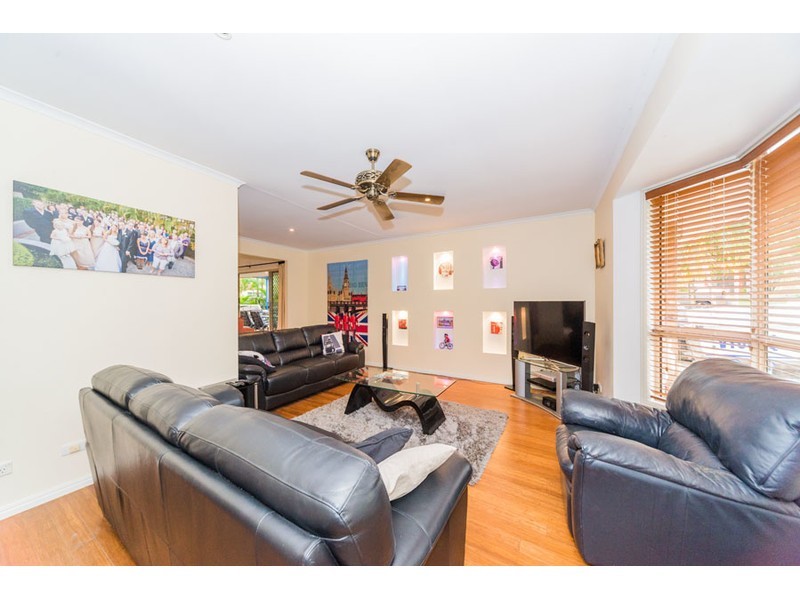 2 Greg Norman Crescent, Parkwood QLD 4214