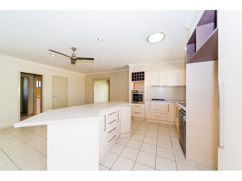 29 Stringybark Drive, Molendinar QLD 4214