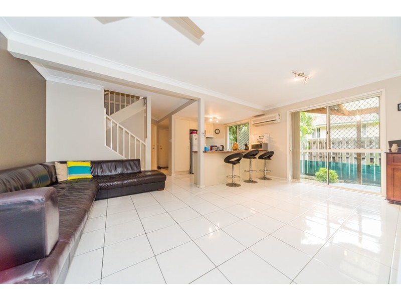 5/127 Greenacre Drive, Parkwood QLD 4214
