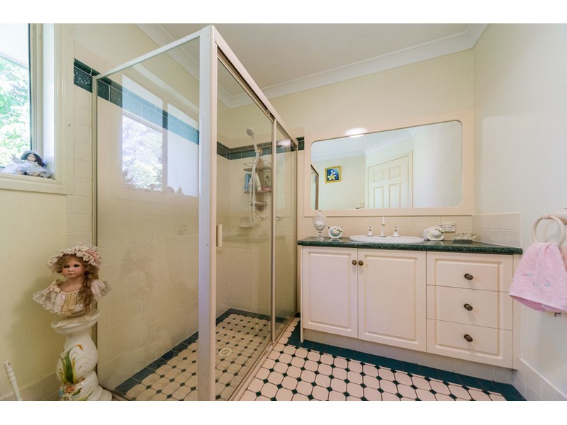 76 Arnold Palmer Drive, Parkwood QLD 4214