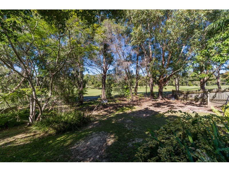 76 Arnold Palmer Drive, Parkwood QLD 4214
