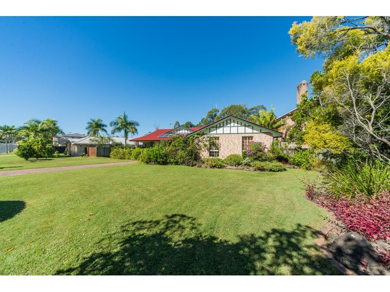 76 Arnold Palmer Drive, Parkwood QLD 4214
