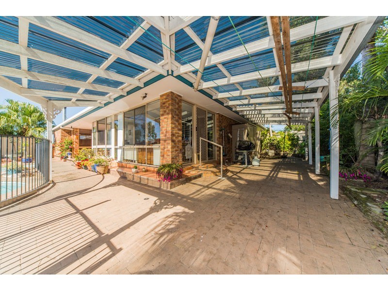 73 Parkwood Boulevard, Parkwood QLD 4214