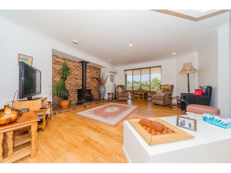 73 Parkwood Boulevard, Parkwood QLD 4214