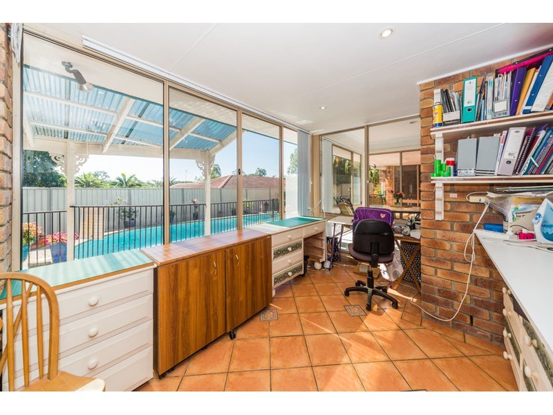 73 Parkwood Boulevard, Parkwood QLD 4214