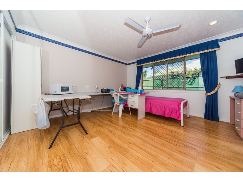 73 Parkwood Boulevard, Parkwood QLD 4214