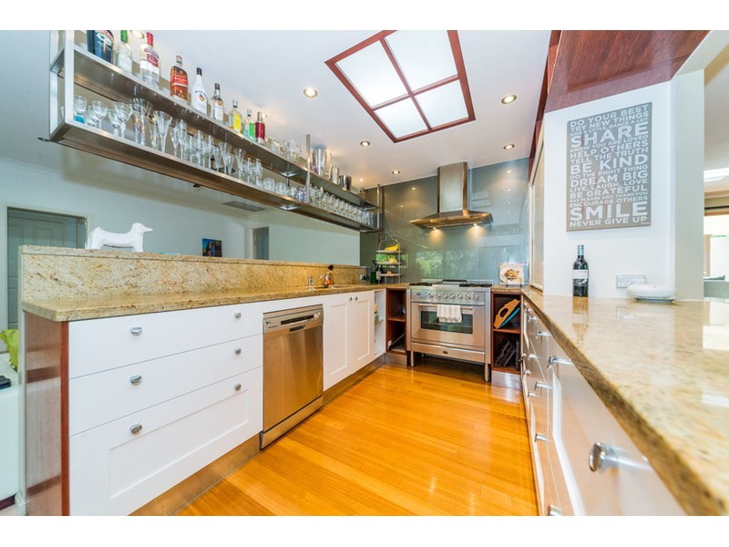 34 Ben Hogan Crescent, Parkwood QLD 4214