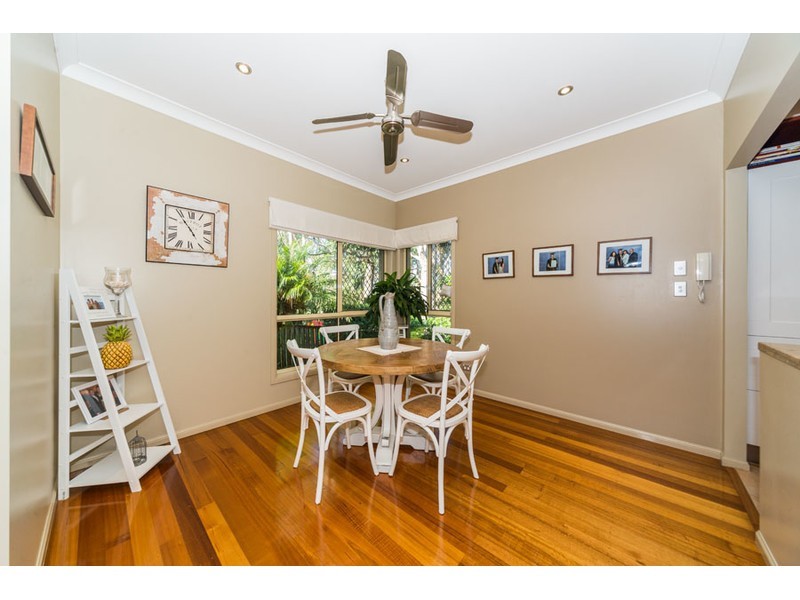 34 Ben Hogan Crescent, Parkwood QLD 4214