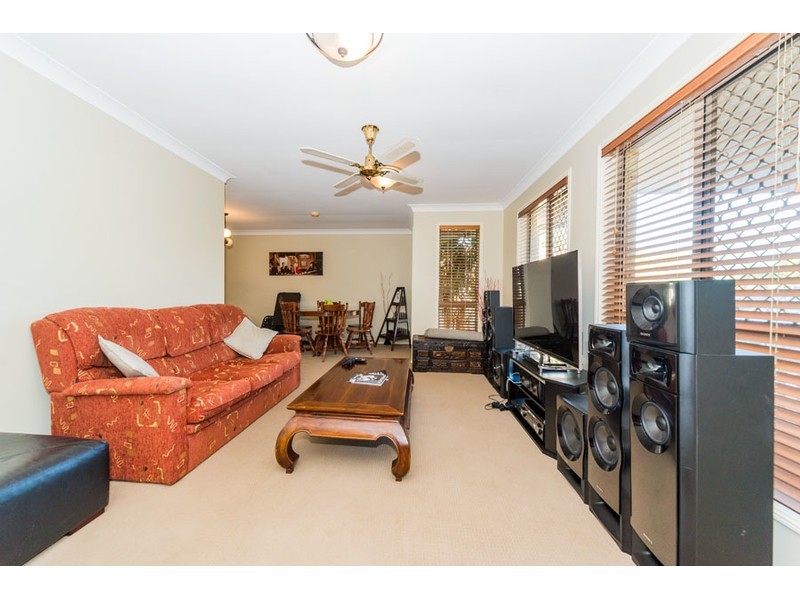 6 Inverness Way, Parkwood QLD 4214