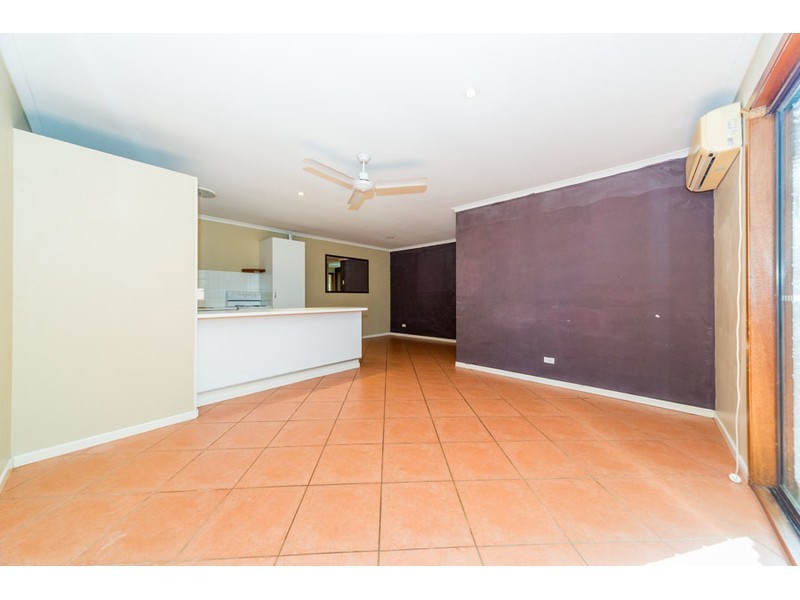 1/212 Olsen Avenue, Arundel QLD 4214