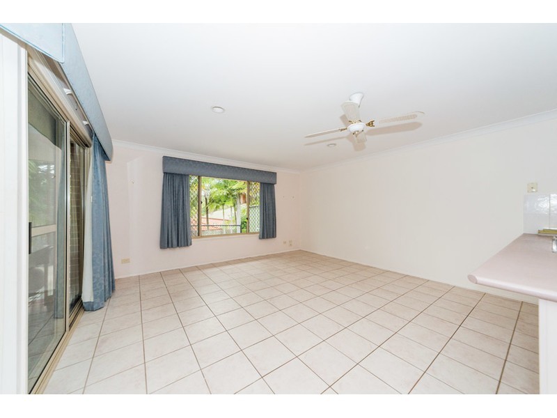 22 Maidstone Place, Parkwood QLD 4214