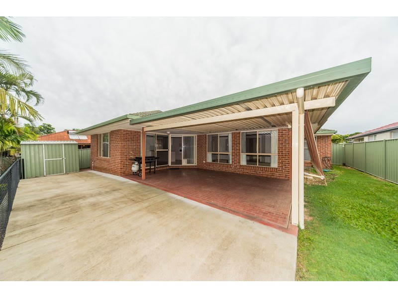 22 Maidstone Place, Parkwood QLD 4214