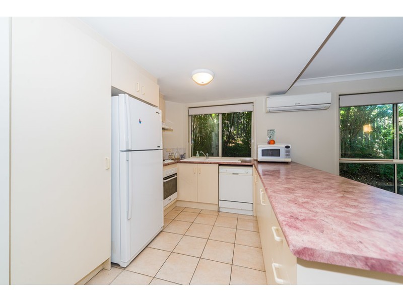 13/127 Greenacre Drive, Parkwood QLD 4214