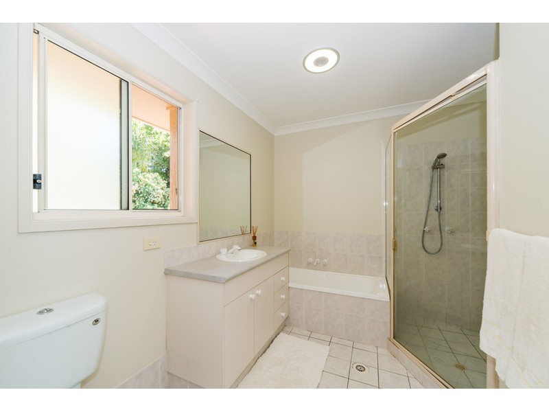 13/127 Greenacre Drive, Parkwood QLD 4214
