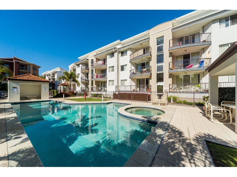 3/132 High Street, Southport QLD 4215