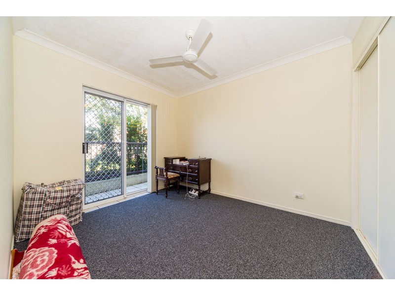 3/132 High Street, Southport QLD 4215