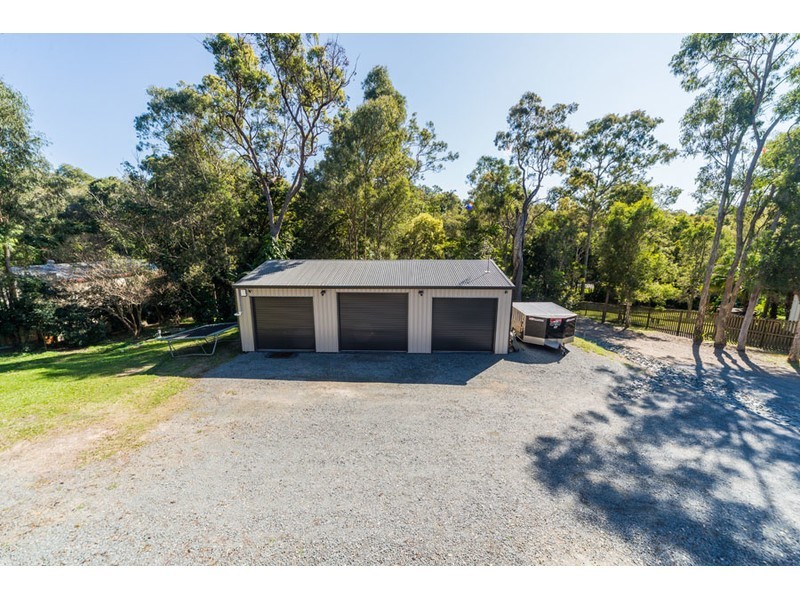 131 Castle Hill Drive North, Gaven QLD 4211