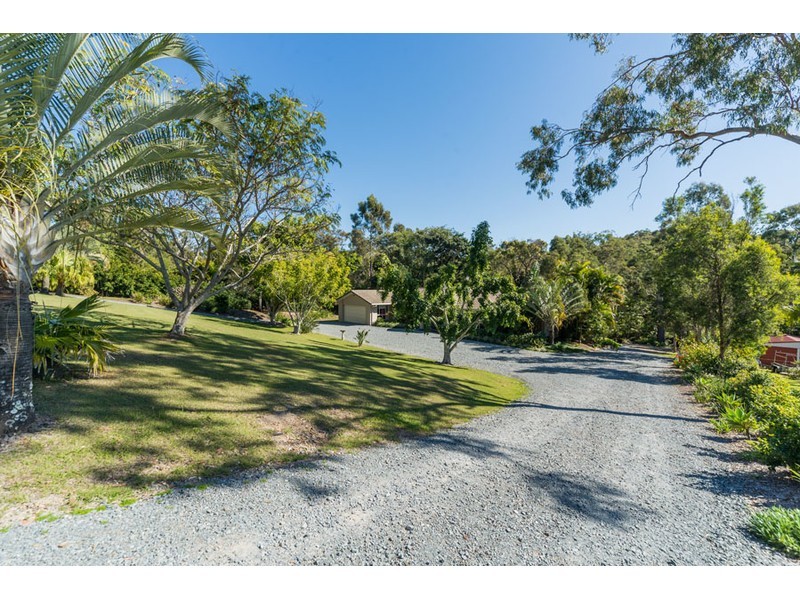 131 Castle Hill Drive North, Gaven QLD 4211