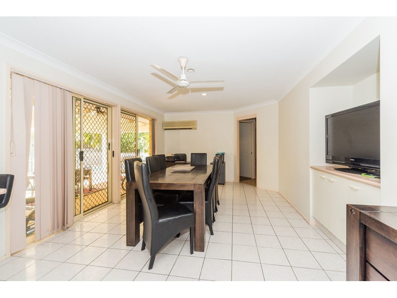77 Henry Cotton Drive, Parkwood QLD 4214