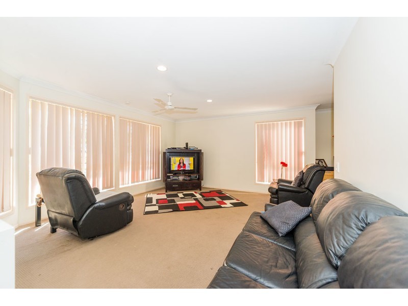 77 Henry Cotton Drive, Parkwood QLD 4214