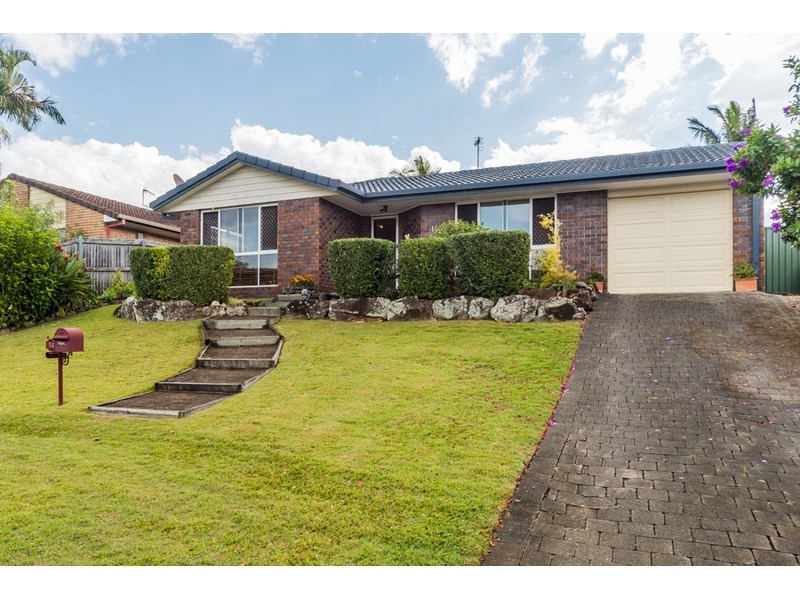 14 Melbourne Road, Arundel QLD 4214