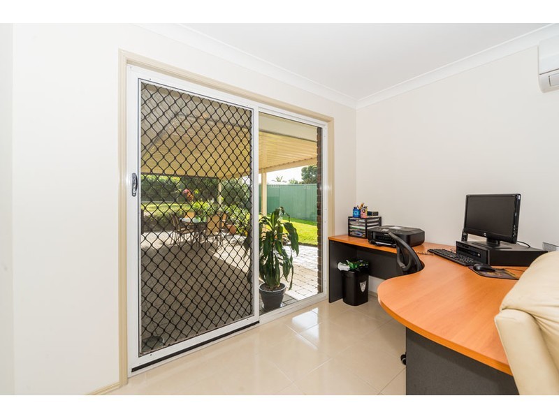 14 Melbourne Road, Arundel QLD 4214