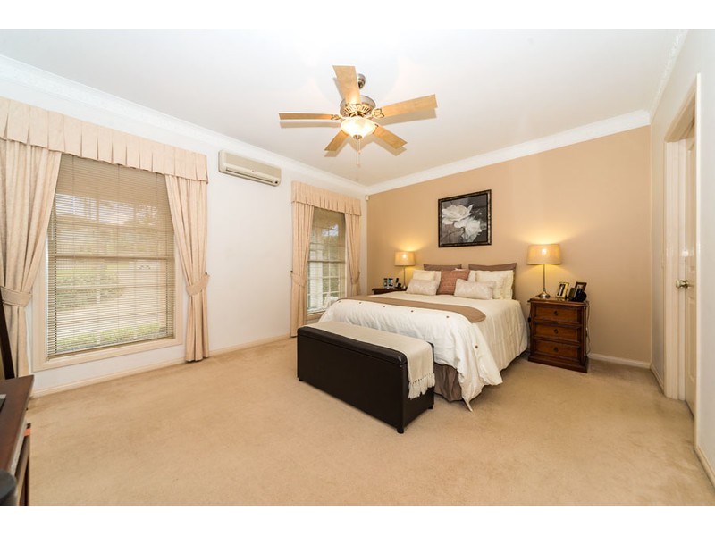 44 Ben Hogan Crescent, Parkwood QLD 4214