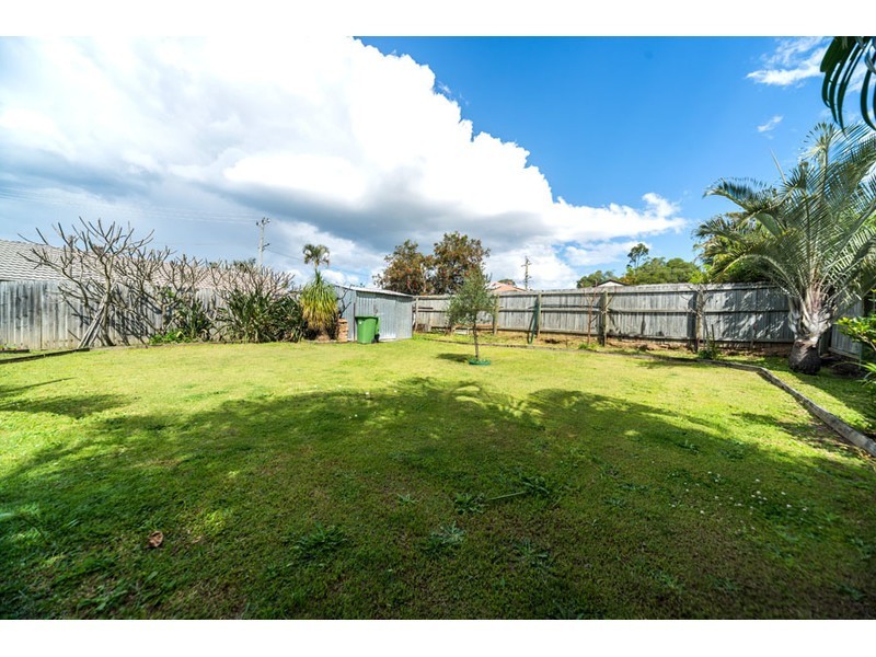 126 Heeb Street, Benowa QLD 4217