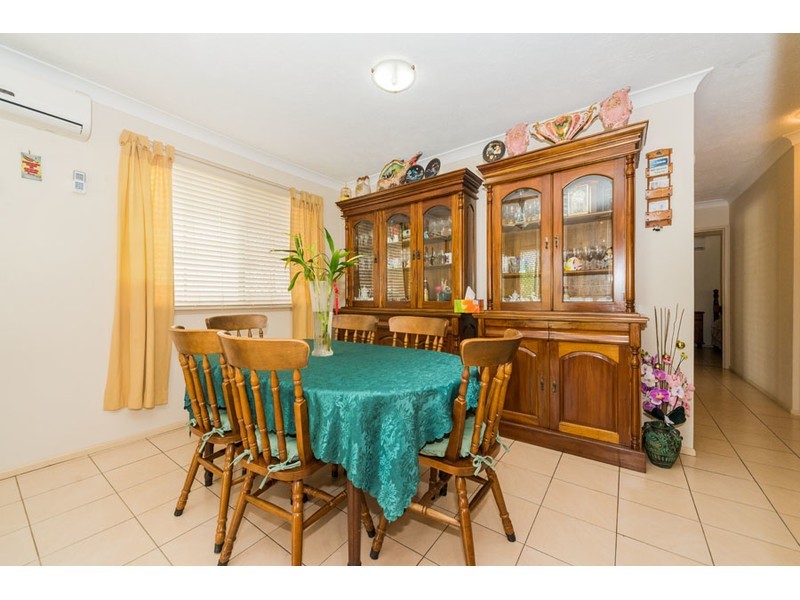 126 Heeb Street, Benowa QLD 4217