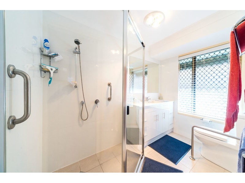 1/36 Markham Avenue, Runaway Bay QLD 4216