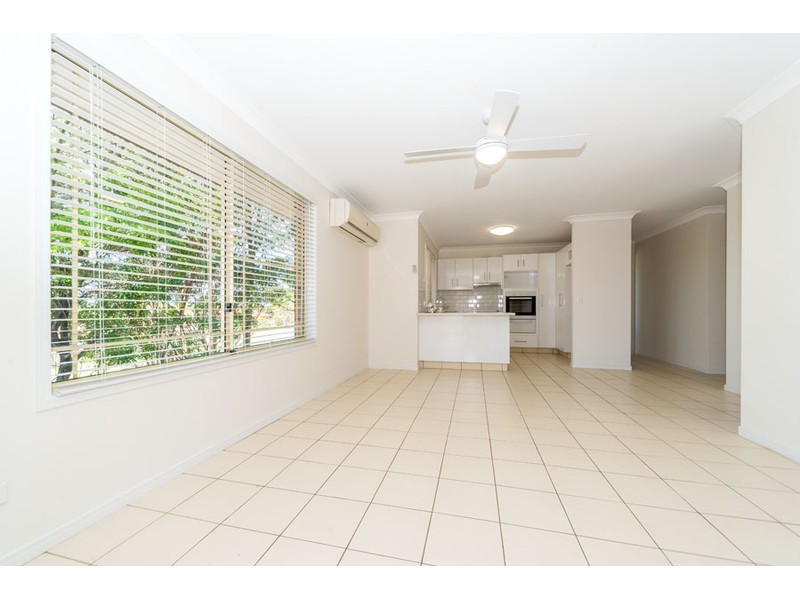 1 Bill Court, Parkwood QLD 4214
