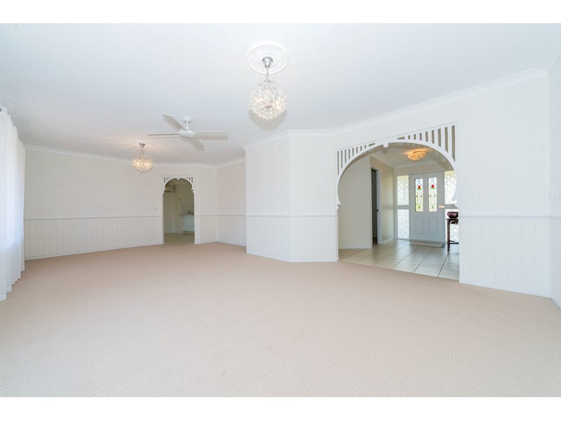 1 Bill Court, Parkwood QLD 4214