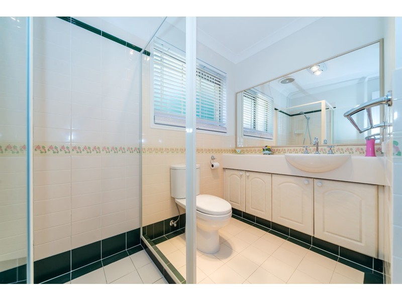 1 Bill Court, Parkwood QLD 4214