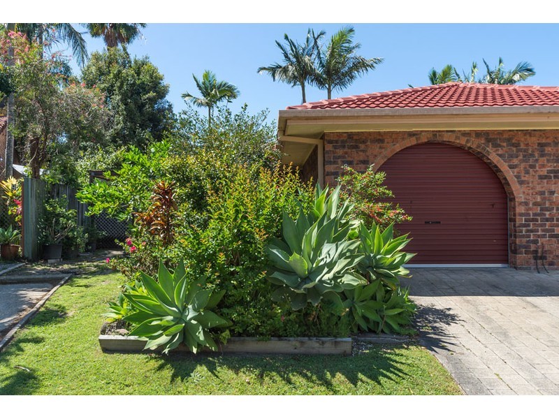 8/16 Telopea Street, Labrador QLD 4215
