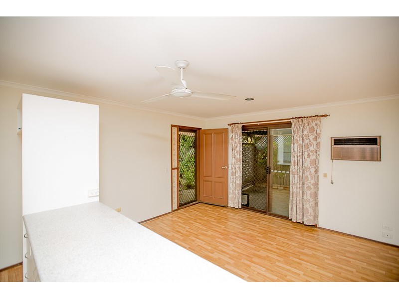 8/16 Telopea Street, Labrador QLD 4215