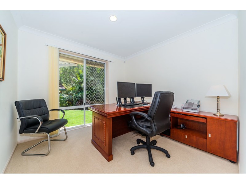 38 Ballybunion Drive, Parkwood QLD 4214