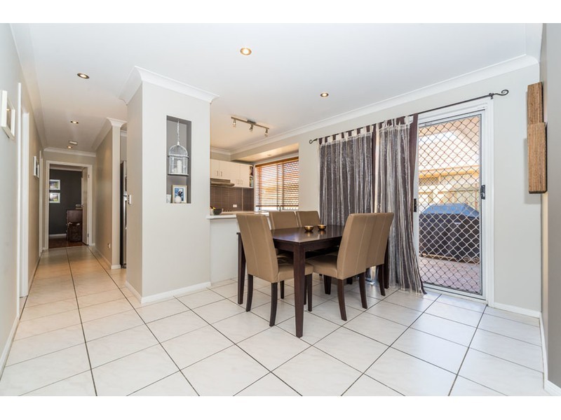 9 Drysdale Lane, Parkwood QLD 4214