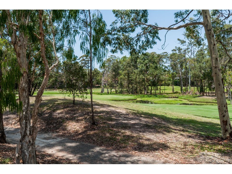 72 Greg Norman Crescent, Parkwood QLD 4214
